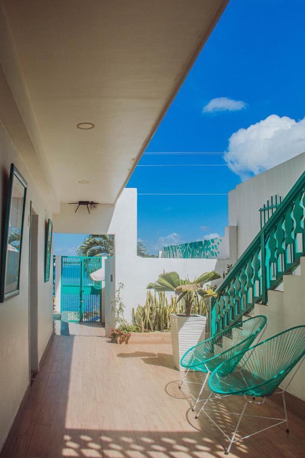 Casa Turquesa Flores